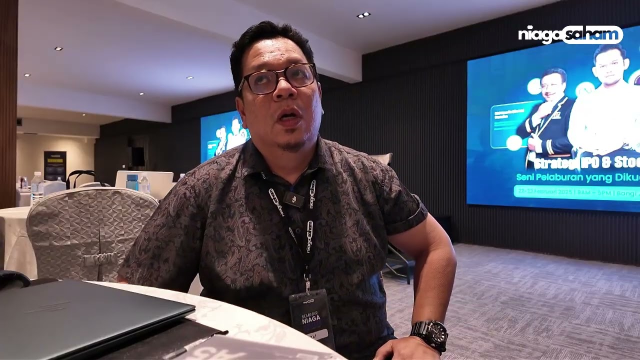 Coach Tus dalam video Dulu Harap Kawan, Sekarang Yakin Sendiri